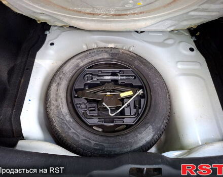 Ситроен C4 Кактус 2014 в Харькове на Automoto.ua Белый Ситроен C4 Кактус, объемом двигателя 1.2 л и пробегом 208 тыс. км за 9300 $, фото 13 на Automoto.ua