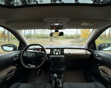 Сітроен C4 Кактус 2014 у Києві на Automoto.ua Білий Сітроен C4 Кактус, об'ємом двигуна 1.56 л та пробігом 263 тис. км за 8700 $, фото 16 на Automoto.ua