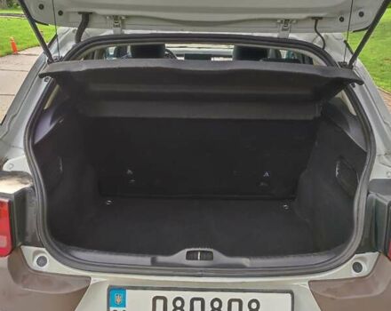 Белый Ситроен C4 Кактус, объемом двигателя 1.2 л и пробегом 125 тыс. км за 10700 $, фото 11 на Automoto.ua