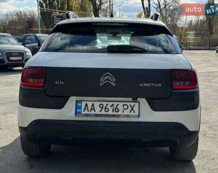 Сітроен C4 Кактус 2014 у Каменце-Подольском на Automoto.ua Білий Сітроен C4 Кактус, об'ємом двигуна 1.56 л та пробігом 215 тис. км за 9300 $, фото 6 на Automoto.ua