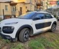 Белый Ситроен C4 Кактус, объемом двигателя 1.56 л и пробегом 170 тыс. км за 9800 $, фото 3 на Automoto.ua