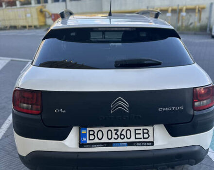 Белый Ситроен C4 Кактус, объемом двигателя 1.2 л и пробегом 130 тыс. км за 9500 $, фото 2 на Automoto.ua