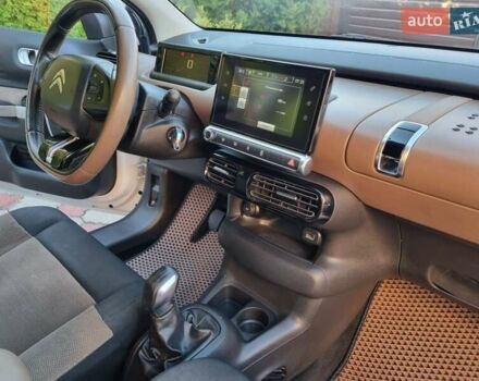Білий Сітроен C4 Кактус, об'ємом двигуна 1.2 л та пробігом 208 тис. км за 6850 $, фото 16 на Automoto.ua