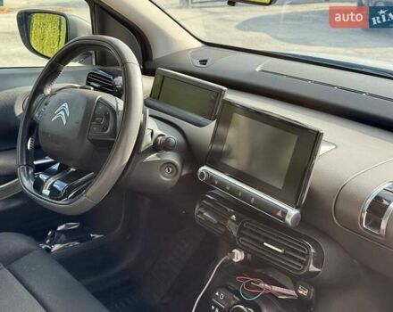 Сітроен C4 Кактус 2014 у Каменце-Подольском на Automoto.ua Білий Сітроен C4 Кактус, об'ємом двигуна 1.56 л та пробігом 215 тис. км за 9300 $, фото 27 на Automoto.ua