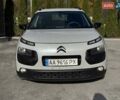Сітроен C4 Кактус 2014 у Каменце-Подольском на Automoto.ua Білий Сітроен C4 Кактус, об'ємом двигуна 1.56 л та пробігом 215 тис. км за 9300 $, фото 3 на Automoto.ua