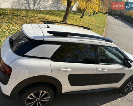 Белый Ситроен C4 Кактус, объемом двигателя 1.2 л и пробегом 138 тыс. км за 10300 $, фото 5 на Automoto.ua