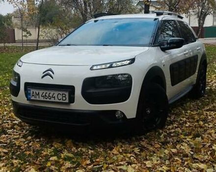 Белый Ситроен C4 Кактус, объемом двигателя 1.56 л и пробегом 127 тыс. км за 10500 $, фото 4 на Automoto.ua