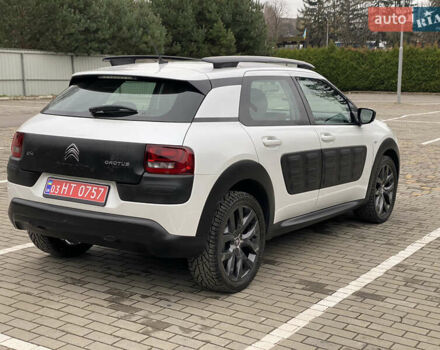 Белый Ситроен C4 Кактус, объемом двигателя 1.6 л и пробегом 226 тыс. км за 10850 $, фото 11 на Automoto.ua