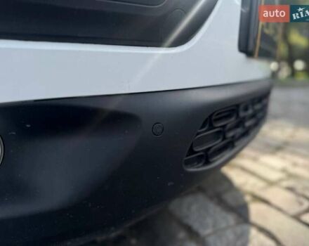 Білий Сітроен C4 Кактус, об'ємом двигуна 1.56 л та пробігом 165 тис. км за 11300 $, фото 51 на Automoto.ua