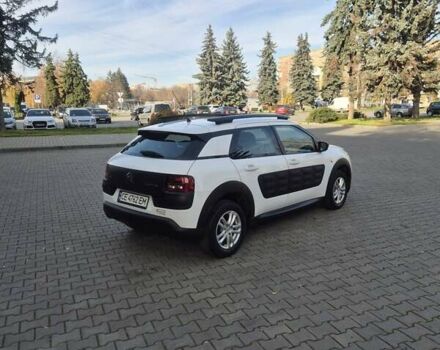 Білий Сітроен C4 Кактус, об'ємом двигуна 1.56 л та пробігом 215 тис. км за 9700 $, фото 7 на Automoto.ua