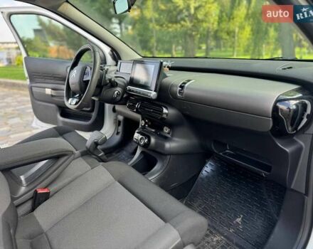 Білий Сітроен C4 Кактус, об'ємом двигуна 1.56 л та пробігом 165 тис. км за 11300 $, фото 9 на Automoto.ua