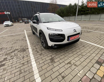 Белый Ситроен C4 Кактус, объемом двигателя 1.6 л и пробегом 226 тыс. км за 10850 $, фото 7 на Automoto.ua
