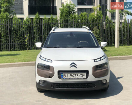 Білий Сітроен C4 Кактус, об'ємом двигуна 1.2 л та пробігом 133 тис. км за 8999 $, фото 22 на Automoto.ua