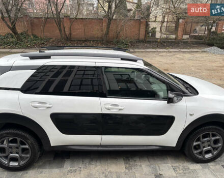 Білий Сітроен C4 Кактус, об'ємом двигуна 1.56 л та пробігом 155 тис. км за 8700 $, фото 2 на Automoto.ua