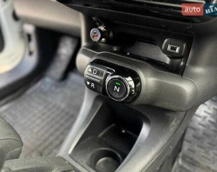 Білий Сітроен C4 Кактус, об'ємом двигуна 1.56 л та пробігом 165 тис. км за 11300 $, фото 12 на Automoto.ua