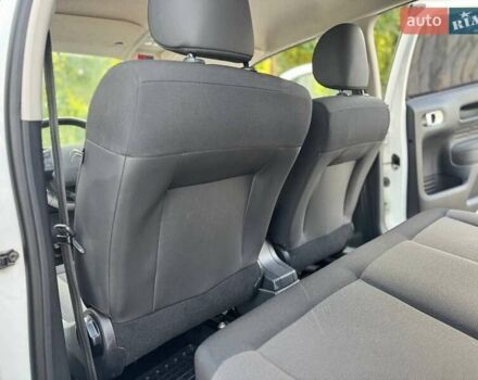 Білий Сітроен C4 Кактус, об'ємом двигуна 1.56 л та пробігом 165 тис. км за 11300 $, фото 19 на Automoto.ua