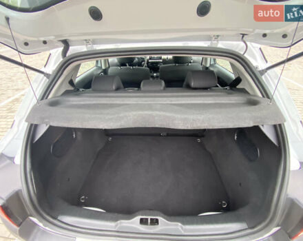 Белый Ситроен C4 Кактус, объемом двигателя 1.6 л и пробегом 226 тыс. км за 10850 $, фото 26 на Automoto.ua