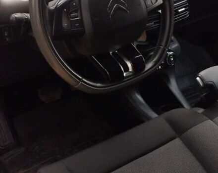 Белый Ситроен C4 Кактус, объемом двигателя 1.56 л и пробегом 127 тыс. км за 10500 $, фото 17 на Automoto.ua