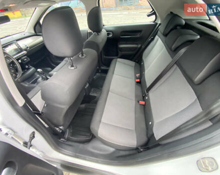 Белый Ситроен C4 Кактус, объемом двигателя 1.6 л и пробегом 226 тыс. км за 10850 $, фото 24 на Automoto.ua