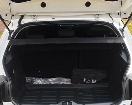 Белый Ситроен C4 Кактус, объемом двигателя 1.56 л и пробегом 127 тыс. км за 10500 $, фото 22 на Automoto.ua