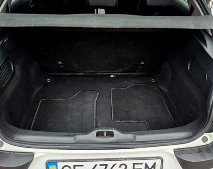 Белый Ситроен C4 Кактус, объемом двигателя 1.56 л и пробегом 216 тыс. км за 9877 $, фото 19 на Automoto.ua