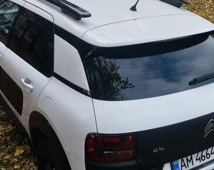 Белый Ситроен C4 Кактус, объемом двигателя 1.56 л и пробегом 127 тыс. км за 10500 $, фото 6 на Automoto.ua