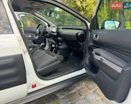 Білий Сітроен C4 Кактус, об'ємом двигуна 1.56 л та пробігом 165 тис. км за 11300 $, фото 4 на Automoto.ua