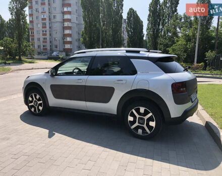Білий Сітроен C4 Кактус, об'ємом двигуна 1.2 л та пробігом 133 тис. км за 8999 $, фото 8 на Automoto.ua