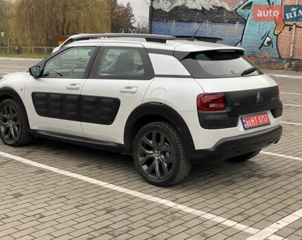 Белый Ситроен C4 Кактус, объемом двигателя 1.6 л и пробегом 226 тыс. км за 10850 $, фото 14 на Automoto.ua