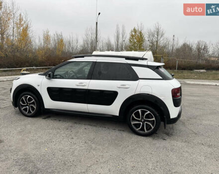 Білий Сітроен C4 Кактус, об'ємом двигуна 1.2 л та пробігом 70 тис. км за 11500 $, фото 12 на Automoto.ua