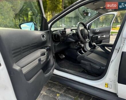 Білий Сітроен C4 Кактус, об'ємом двигуна 1.56 л та пробігом 165 тис. км за 11300 $, фото 44 на Automoto.ua