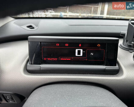 Білий Сітроен C4 Кактус, об'ємом двигуна 1.2 л та пробігом 70 тис. км за 11500 $, фото 10 на Automoto.ua