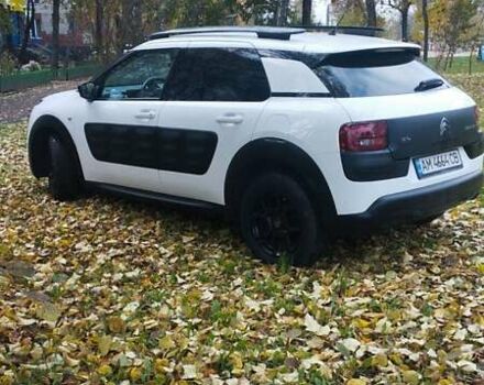 Белый Ситроен C4 Кактус, объемом двигателя 1.56 л и пробегом 127 тыс. км за 10500 $, фото 10 на Automoto.ua