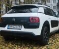 Белый Ситроен C4 Кактус, объемом двигателя 1.56 л и пробегом 127 тыс. км за 10500 $, фото 8 на Automoto.ua