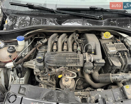 Білий Сітроен C4 Кактус, об'ємом двигуна 1.2 л та пробігом 70 тис. км за 11500 $, фото 2 на Automoto.ua