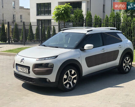 Білий Сітроен C4 Кактус, об'ємом двигуна 1.2 л та пробігом 133 тис. км за 8999 $, фото 24 на Automoto.ua