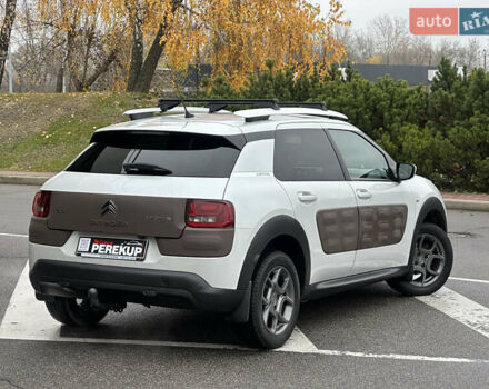 Белый Ситроен C4 Кактус, объемом двигателя 1.2 л и пробегом 90 тыс. км за 13299 $, фото 4 на Automoto.ua