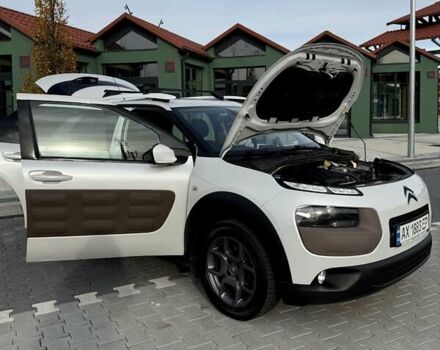 Белый Ситроен C4 Кактус, объемом двигателя 1.2 л и пробегом 90 тыс. км за 13500 $, фото 64 на Automoto.ua