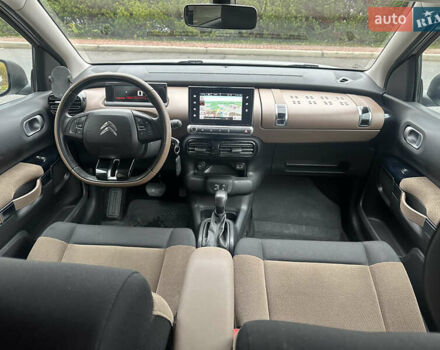 Белый Ситроен C4 Кактус, объемом двигателя 1.2 л и пробегом 90 тыс. км за 13299 $, фото 29 на Automoto.ua