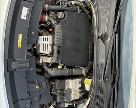 Белый Ситроен C4 Кактус, объемом двигателя 1.2 л и пробегом 90 тыс. км за 13500 $, фото 55 на Automoto.ua