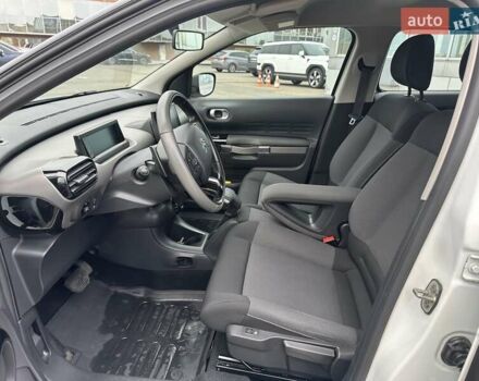 Білий Сітроен C4 Кактус, об'ємом двигуна 1.2 л та пробігом 105 тис. км за 12300 $, фото 13 на Automoto.ua