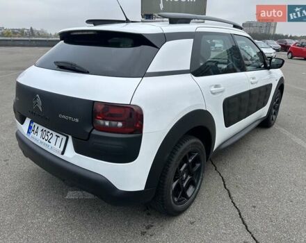 Білий Сітроен C4 Кактус, об'ємом двигуна 1.2 л та пробігом 105 тис. км за 12300 $, фото 6 на Automoto.ua