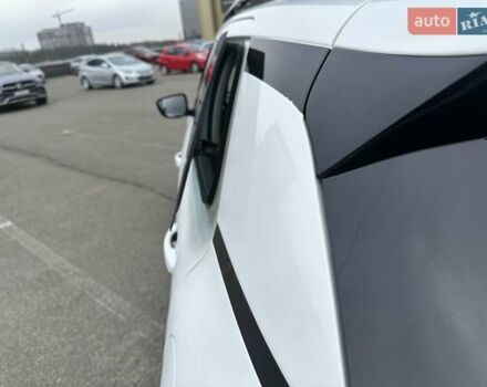 Білий Сітроен C4 Кактус, об'ємом двигуна 1.2 л та пробігом 105 тис. км за 12300 $, фото 17 на Automoto.ua