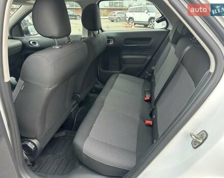 Білий Сітроен C4 Кактус, об'ємом двигуна 1.2 л та пробігом 105 тис. км за 12300 $, фото 18 на Automoto.ua