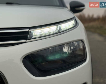 Белый Ситроен C4 Кактус, объемом двигателя 1.56 л и пробегом 158 тыс. км за 14700 $, фото 19 на Automoto.ua