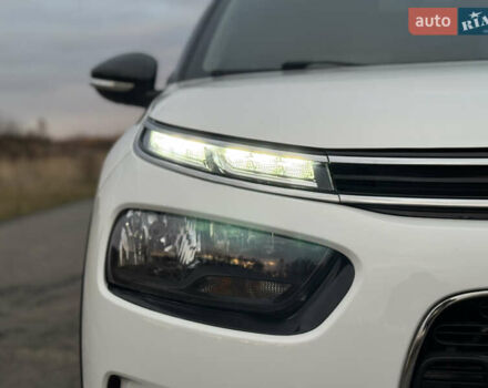 Белый Ситроен C4 Кактус, объемом двигателя 1.56 л и пробегом 158 тыс. км за 14700 $, фото 16 на Automoto.ua