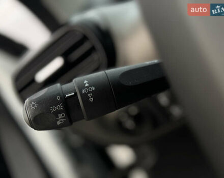 Белый Ситроен C4 Кактус, объемом двигателя 1.56 л и пробегом 158 тыс. км за 14700 $, фото 50 на Automoto.ua