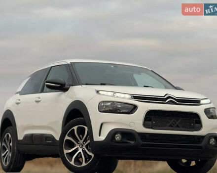 Белый Ситроен C4 Кактус, объемом двигателя 1.56 л и пробегом 158 тыс. км за 14700 $, фото 7 на Automoto.ua