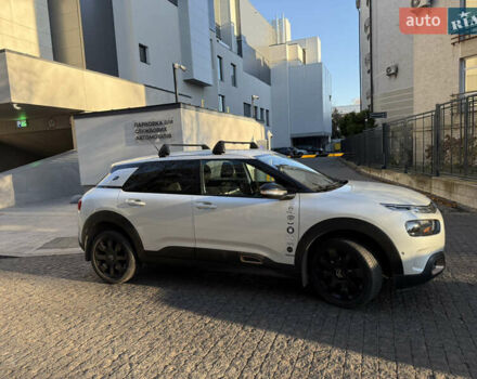 Белый Ситроен C4 Кактус, объемом двигателя 1.5 л и пробегом 71 тыс. км за 16900 $, фото 6 на Automoto.ua