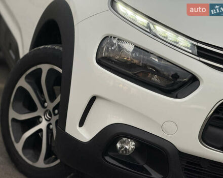 Белый Ситроен C4 Кактус, объемом двигателя 1.56 л и пробегом 158 тыс. км за 14700 $, фото 9 на Automoto.ua